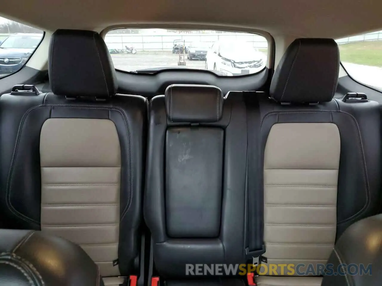 10 Photograph of a damaged car 1FMCU9HD4KUA76213 FORD ESCAPE 2019