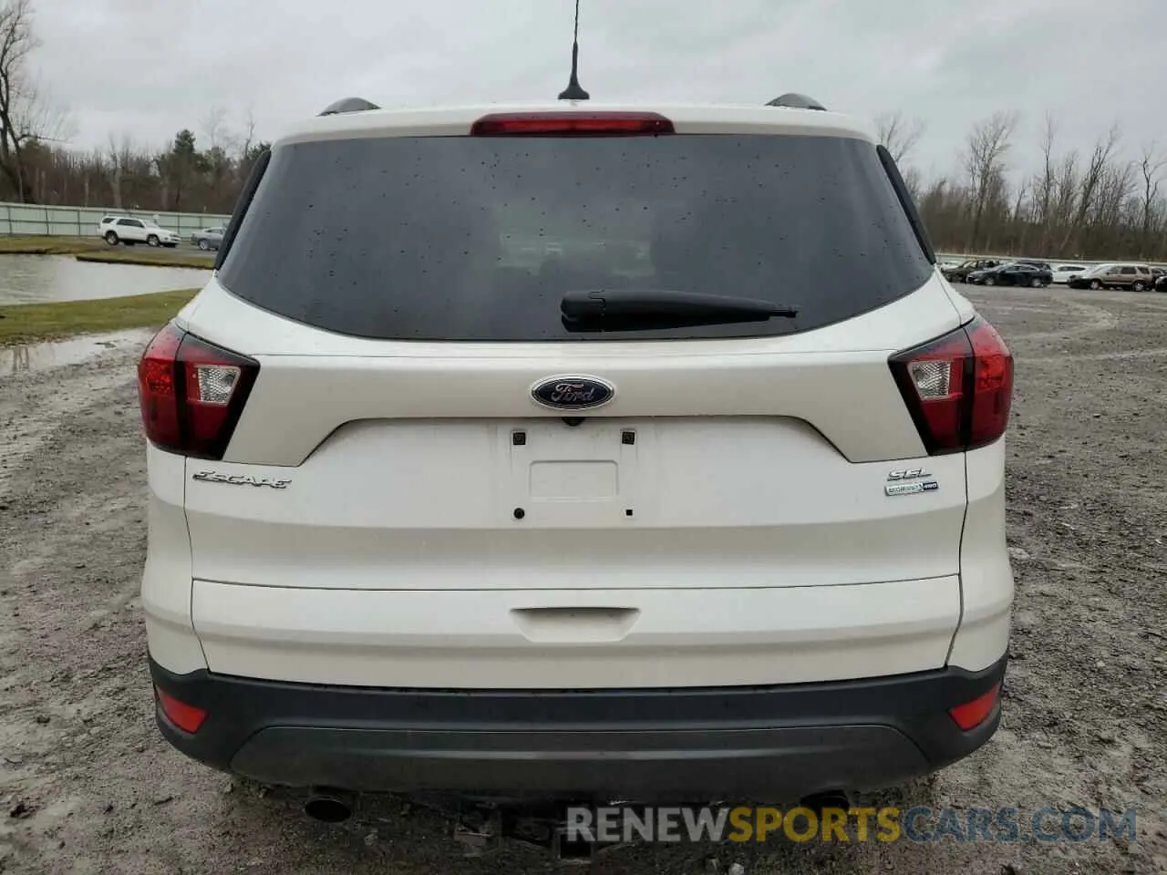 6 Photograph of a damaged car 1FMCU9HD4KUA76213 FORD ESCAPE 2019