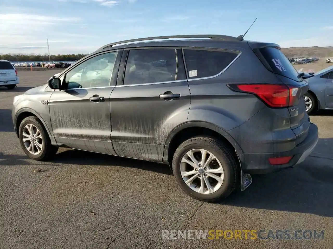 2 Photograph of a damaged car 1FMCU9HD4KUB42386 FORD ESCAPE 2019