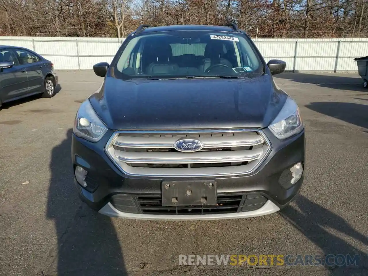 5 Photograph of a damaged car 1FMCU9HD4KUB42386 FORD ESCAPE 2019