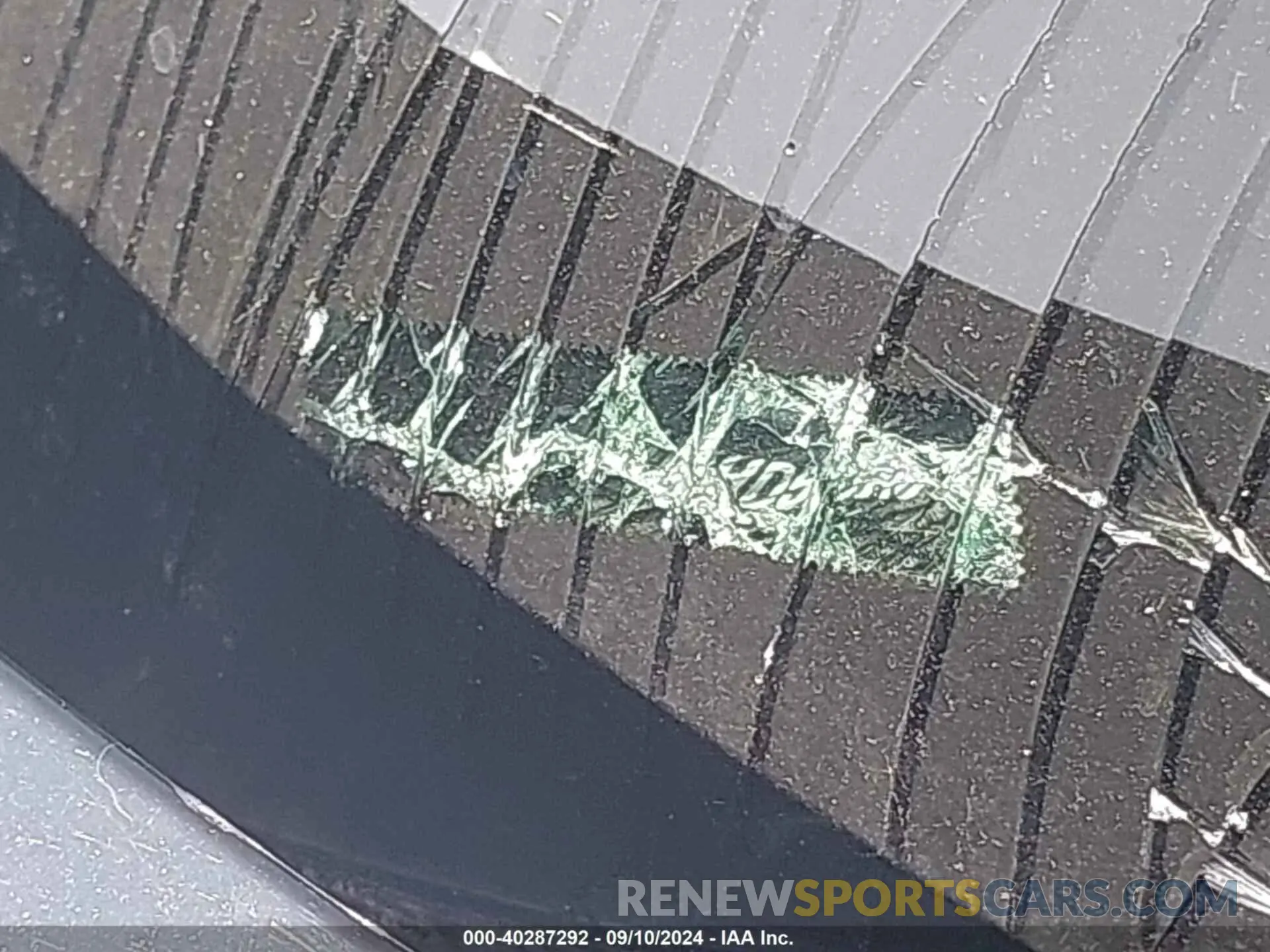 9 Photograph of a damaged car 1FMCU9HD5KUA01097 FORD ESCAPE 2019
