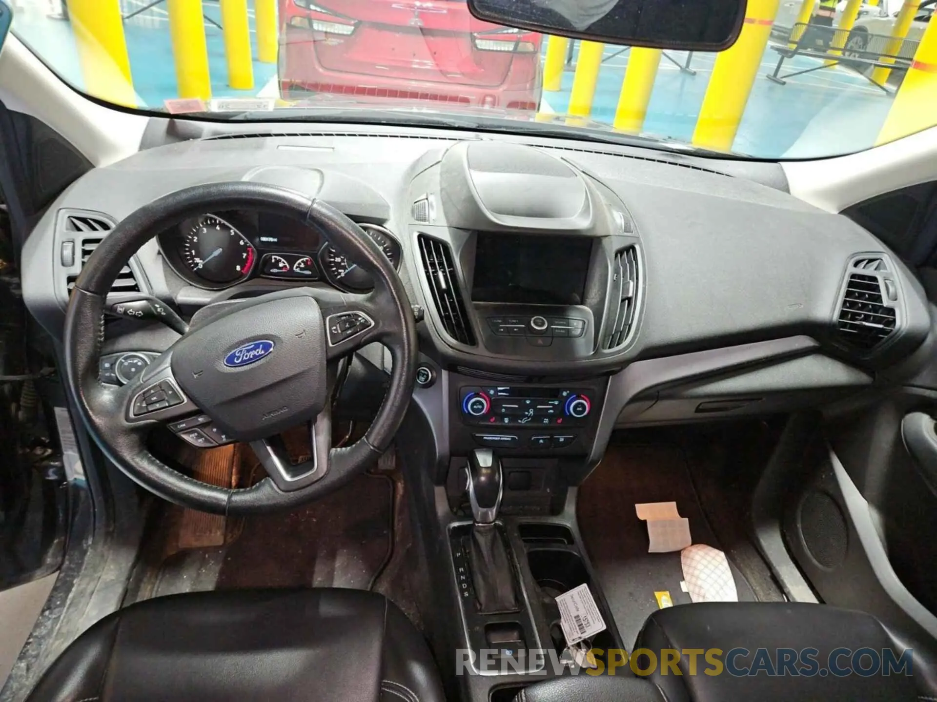 3 Photograph of a damaged car 1FMCU9HD5KUA48176 FORD ESCAPE 2019