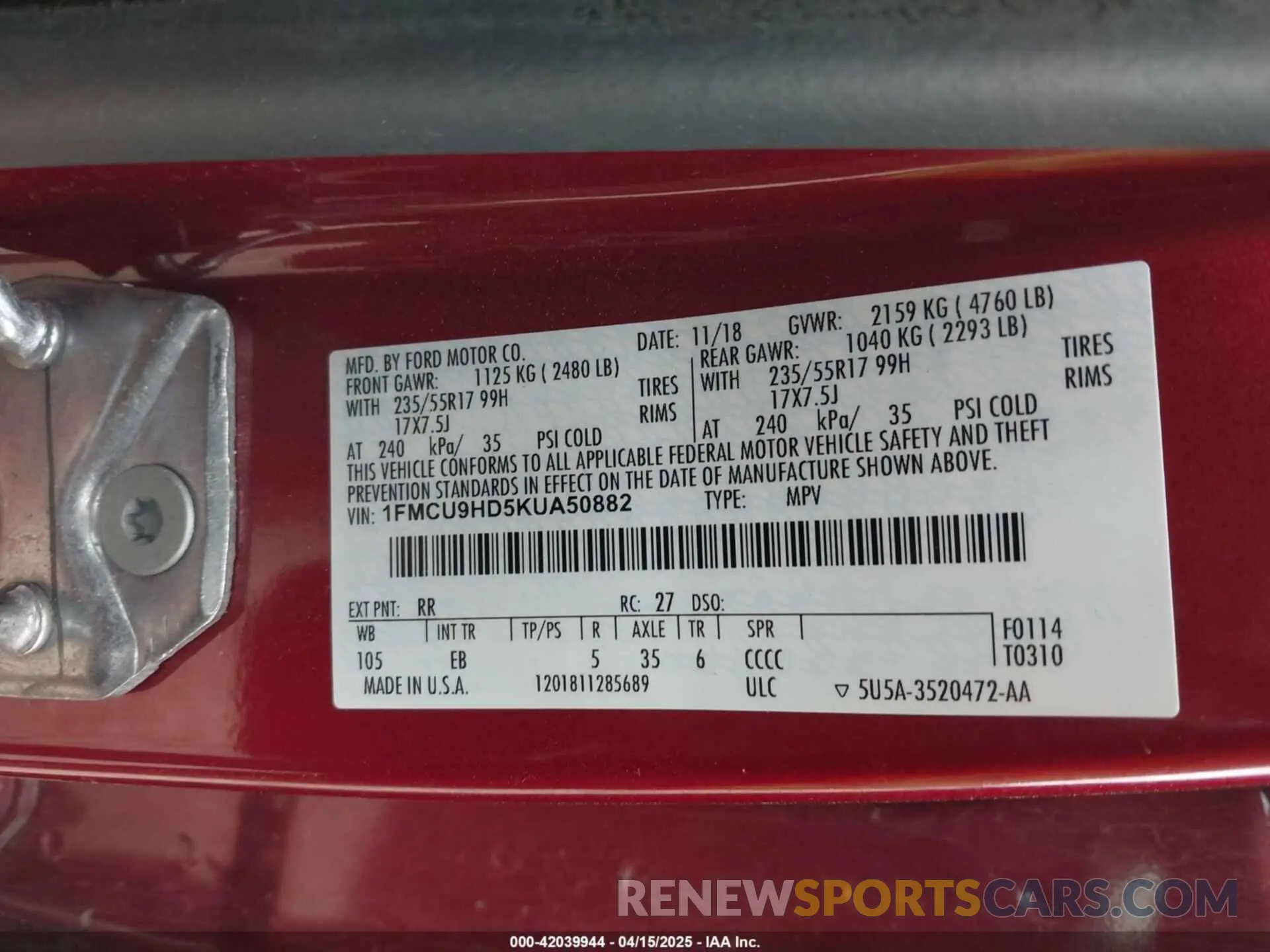 9 Photograph of a damaged car 1FMCU9HD5KUA50882 FORD ESCAPE 2019