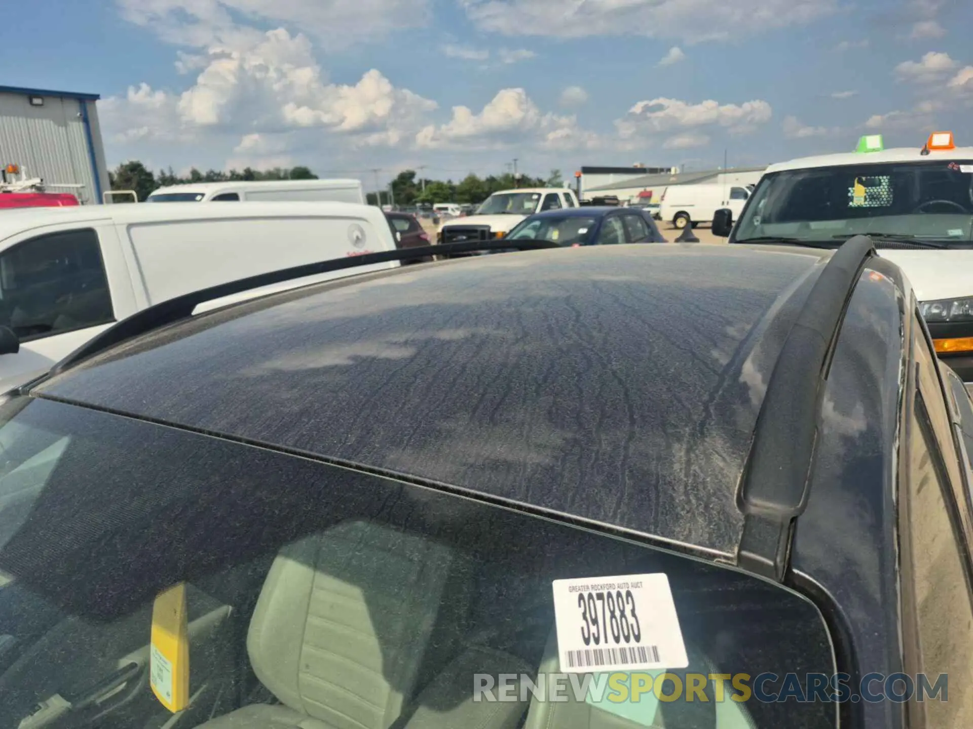 5 Photograph of a damaged car 1FMCU9HD5KUA65592 FORD ESCAPE 2019