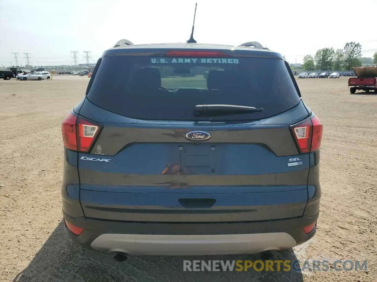 6 Photograph of a damaged car 1FMCU9HD5KUA92355 FORD ESCAPE 2019