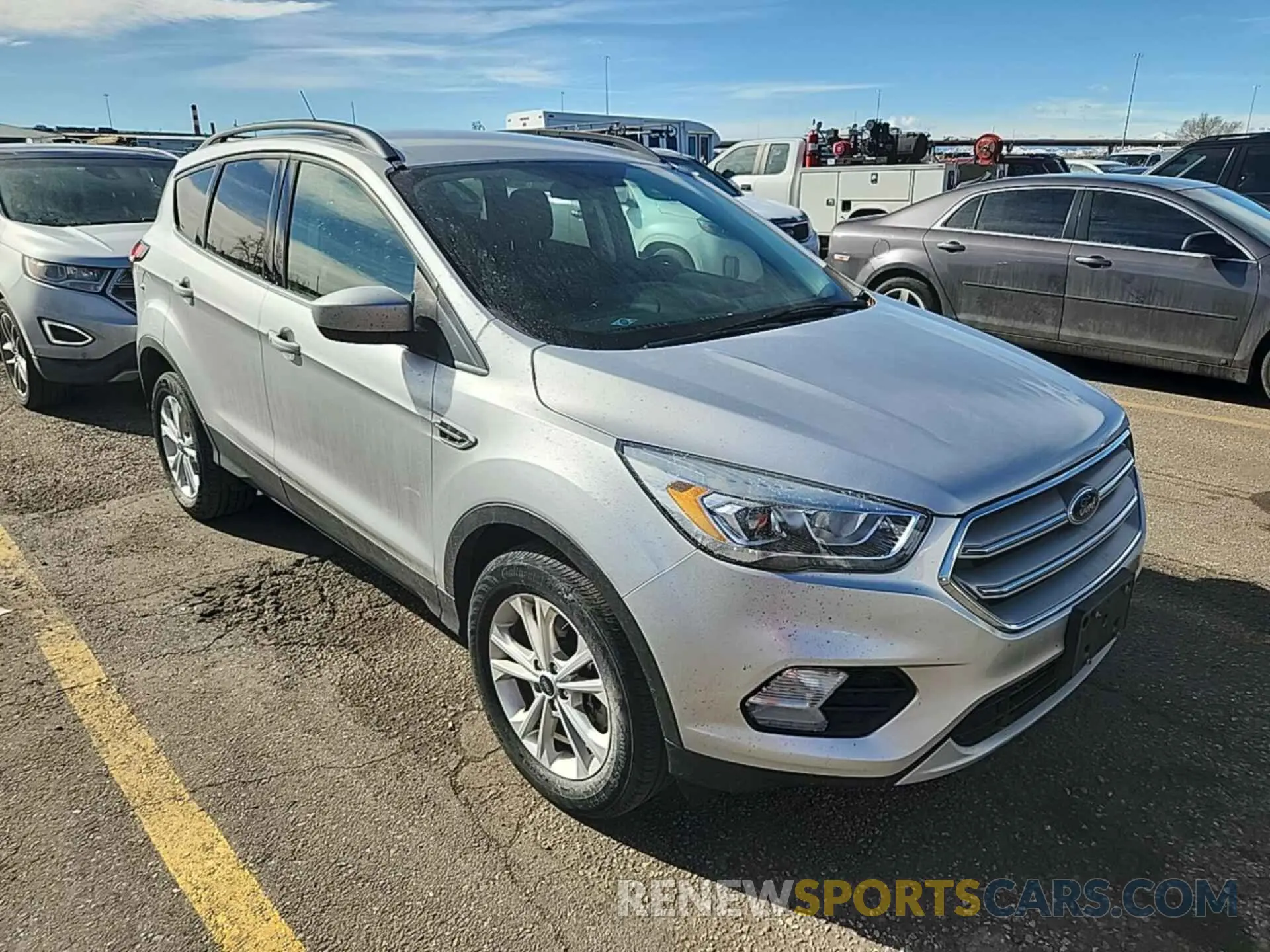 9 Photograph of a damaged car 1FMCU9HD5KUB11888 FORD ESCAPE 2019