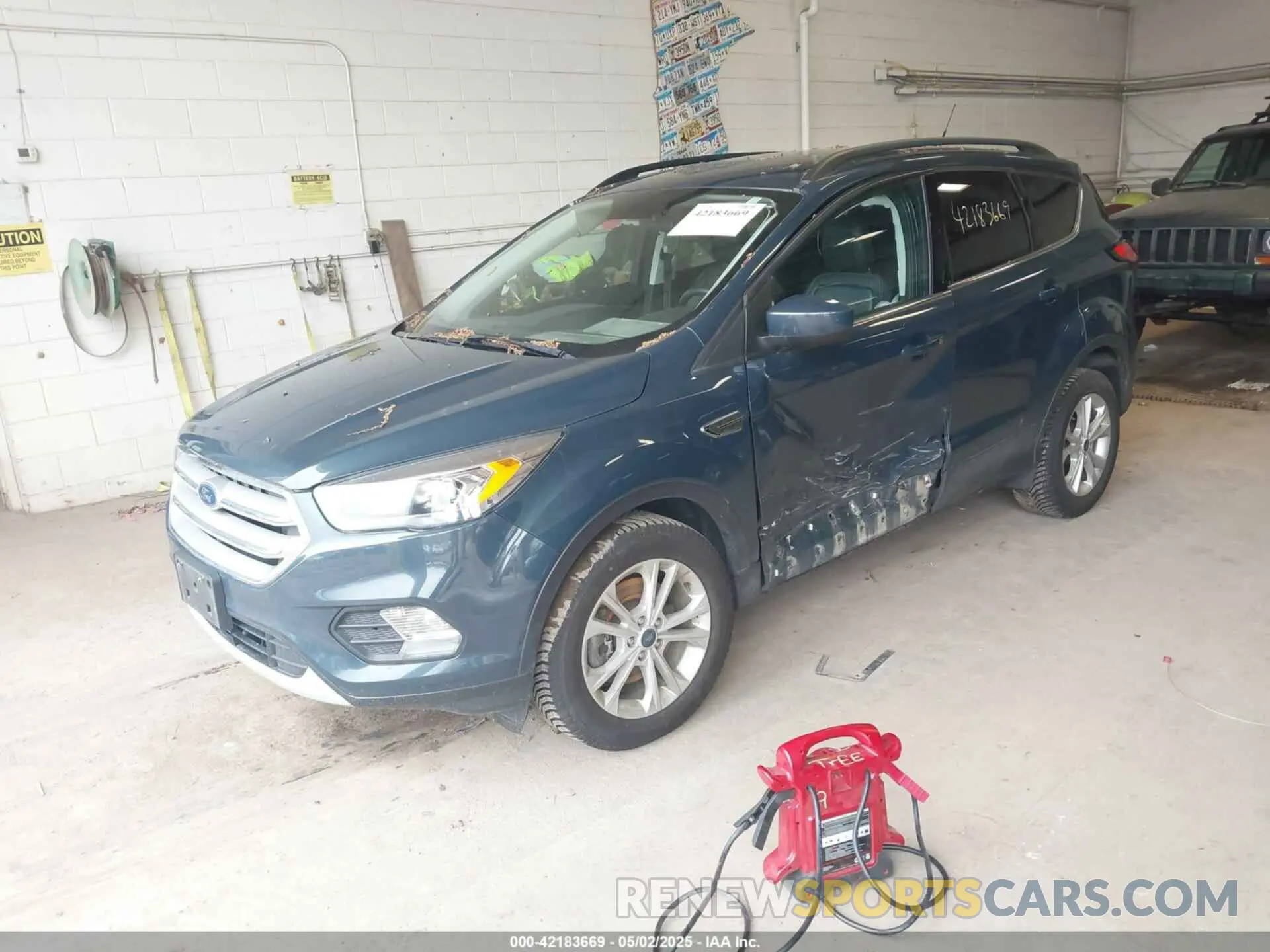 2 Photograph of a damaged car 1FMCU9HD5KUB88860 FORD ESCAPE 2019