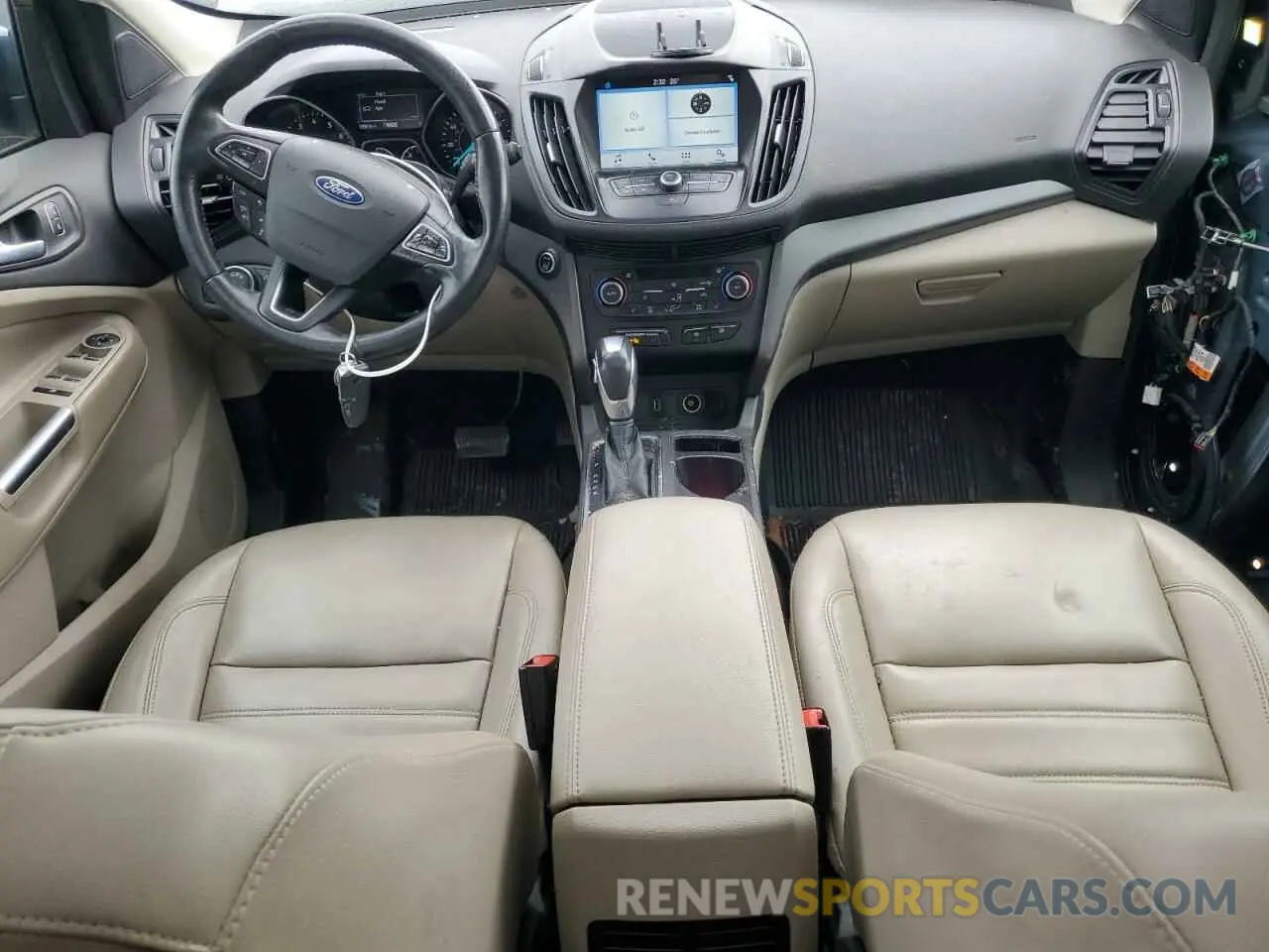 8 Photograph of a damaged car 1FMCU9HD6KUA26039 FORD ESCAPE 2019