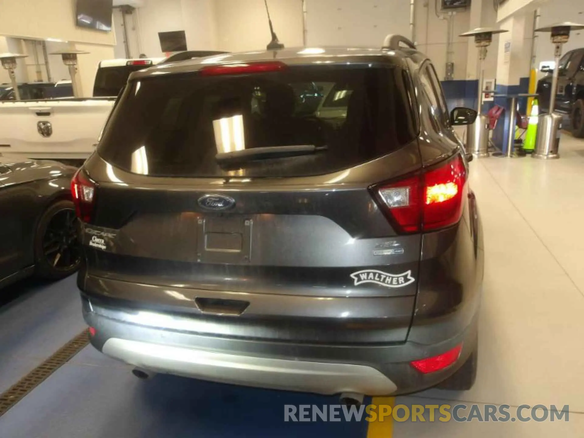 11 Photograph of a damaged car 1FMCU9HD6KUA37963 FORD ESCAPE 2019