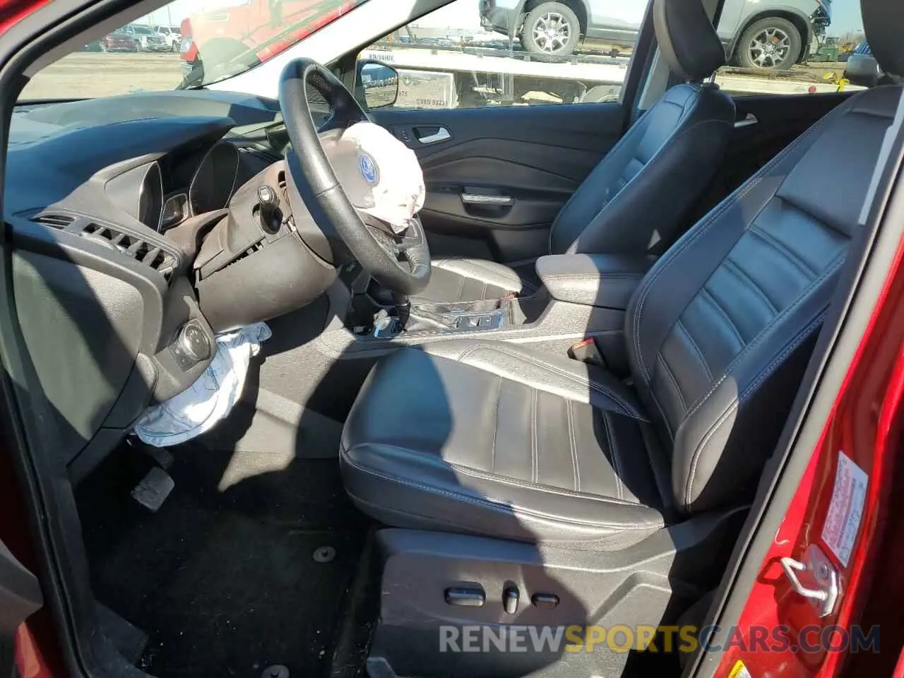 7 Photograph of a damaged car 1FMCU9HD6KUA42953 FORD ESCAPE 2019