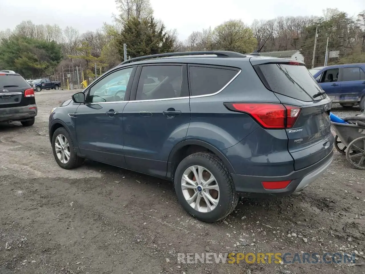 2 Photograph of a damaged car 1FMCU9HD6KUA43956 FORD ESCAPE 2019