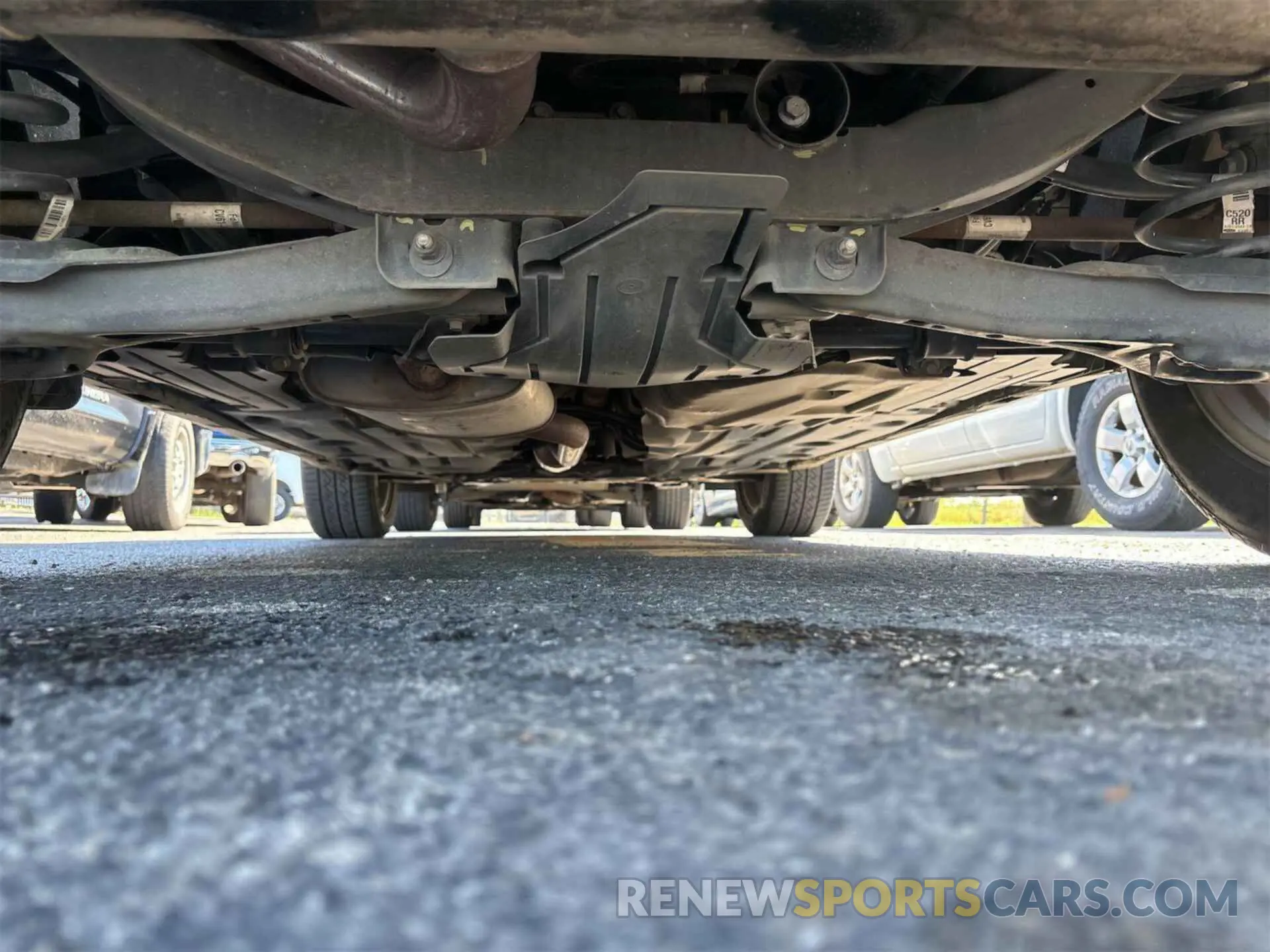 2 Photograph of a damaged car 1FMCU9HD6KUA65634 FORD ESCAPE 2019