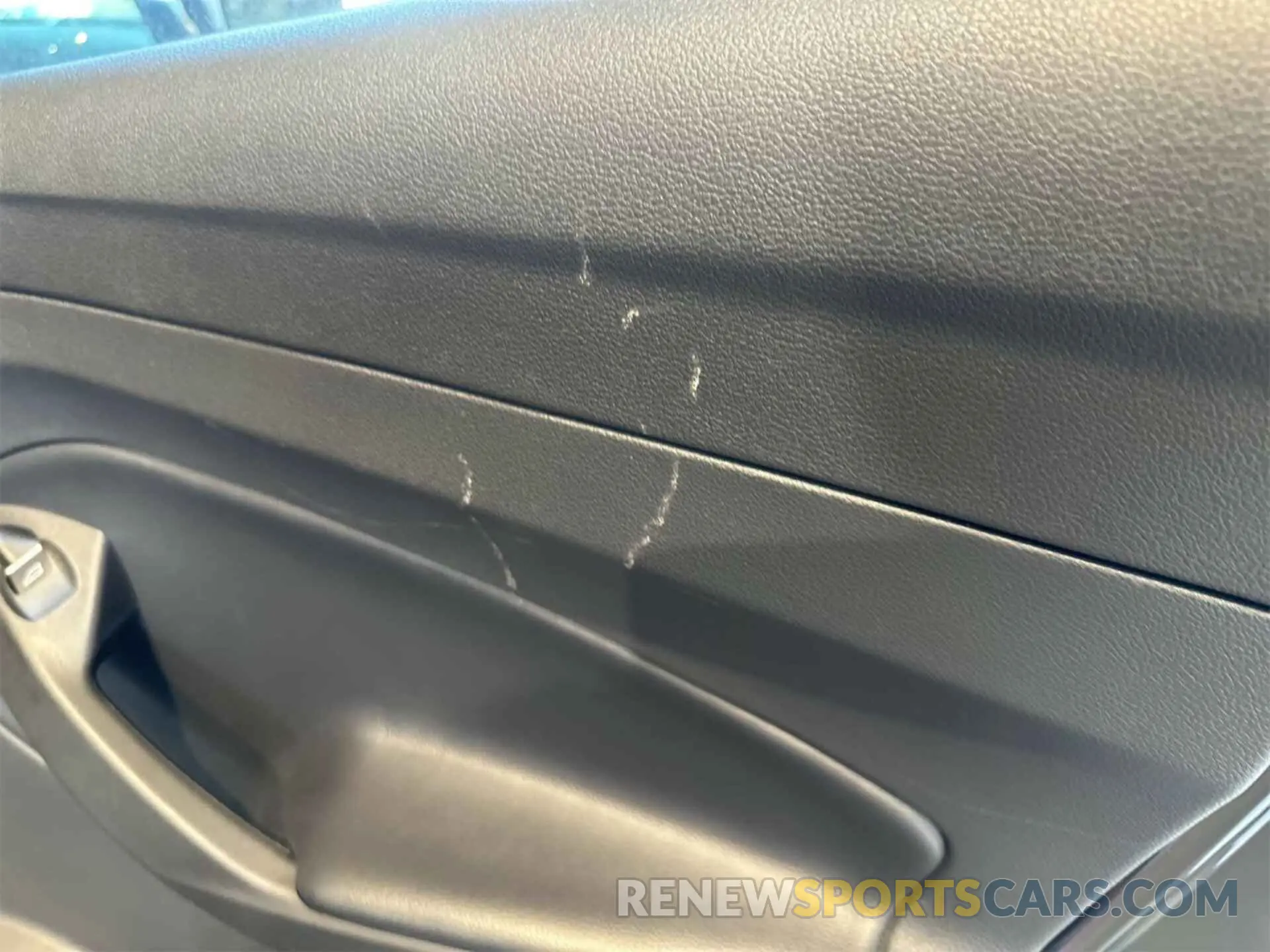 30 Photograph of a damaged car 1FMCU9HD6KUA65634 FORD ESCAPE 2019