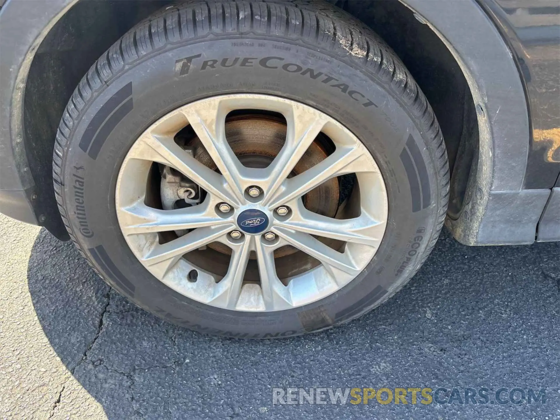 5 Photograph of a damaged car 1FMCU9HD6KUA65634 FORD ESCAPE 2019