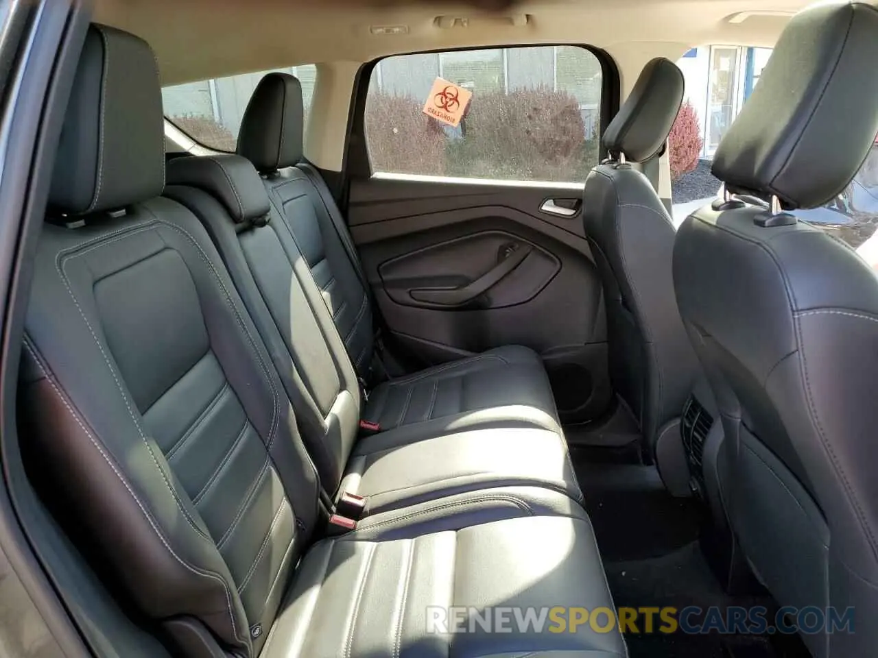 11 Photograph of a damaged car 1FMCU9HD6KUA69439 FORD ESCAPE 2019