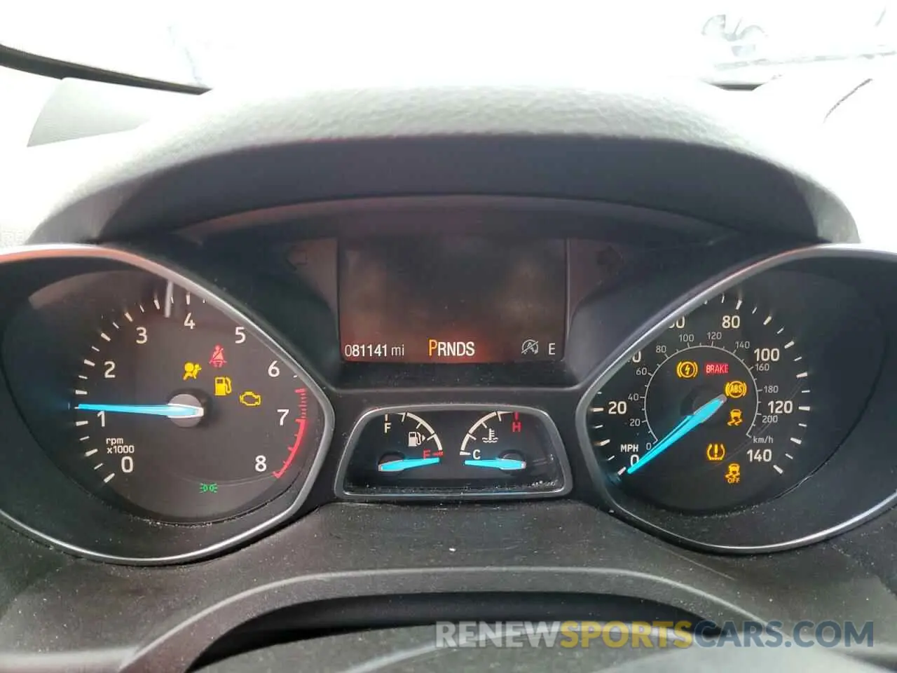 9 Photograph of a damaged car 1FMCU9HD6KUB24861 FORD ESCAPE 2019