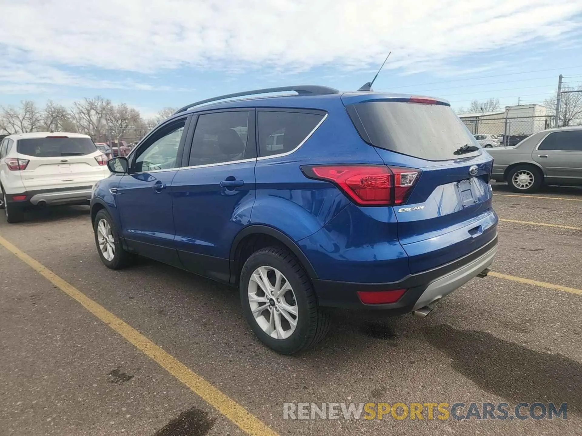 12 Photograph of a damaged car 1FMCU9HD6KUB33401 FORD ESCAPE 2019