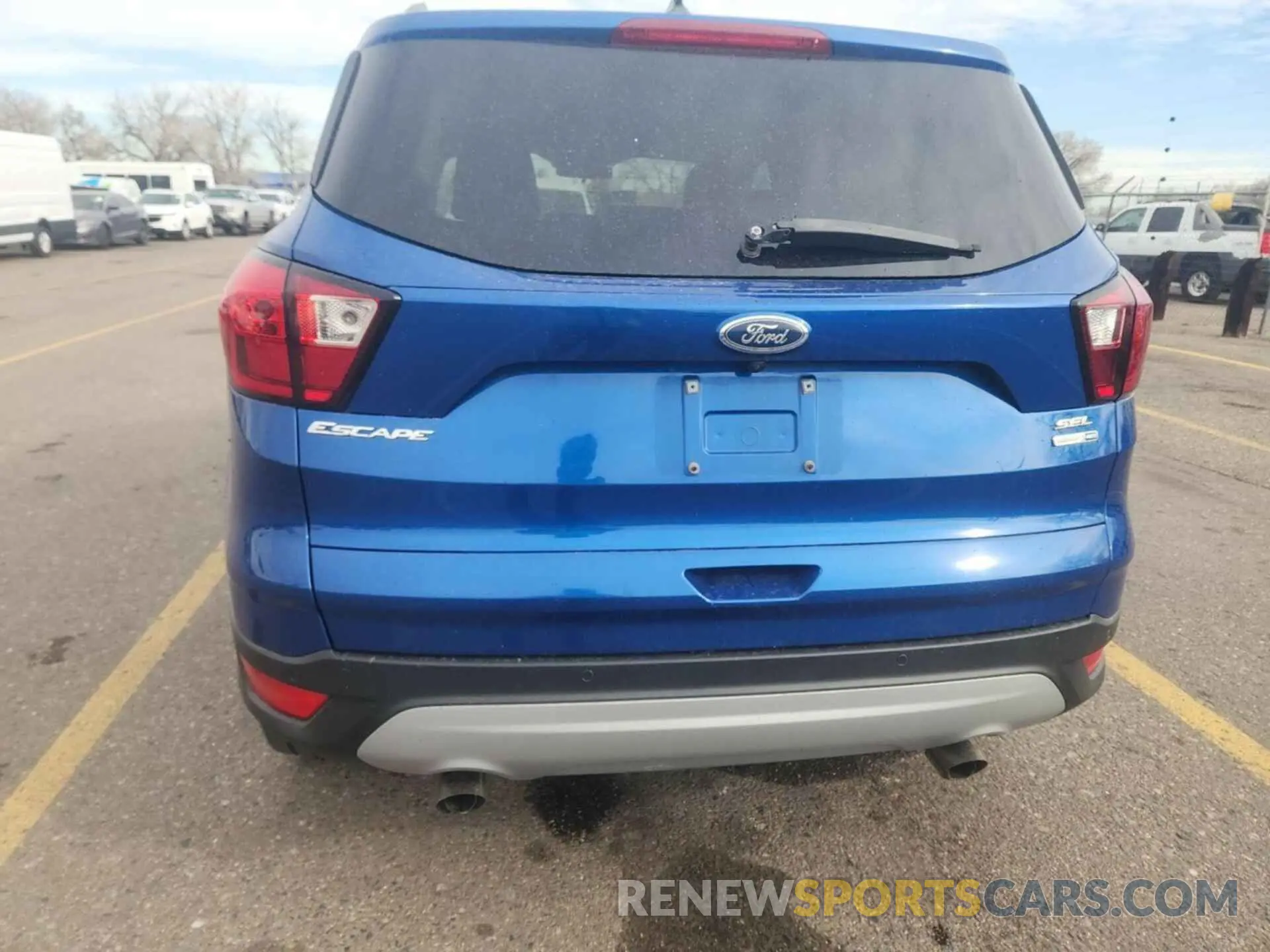 6 Photograph of a damaged car 1FMCU9HD6KUB33401 FORD ESCAPE 2019