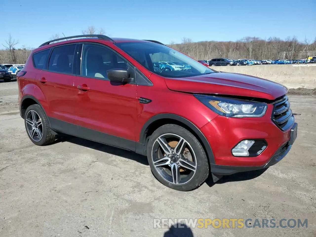4 Photograph of a damaged car 1FMCU9HD6KUB73459 FORD ESCAPE 2019