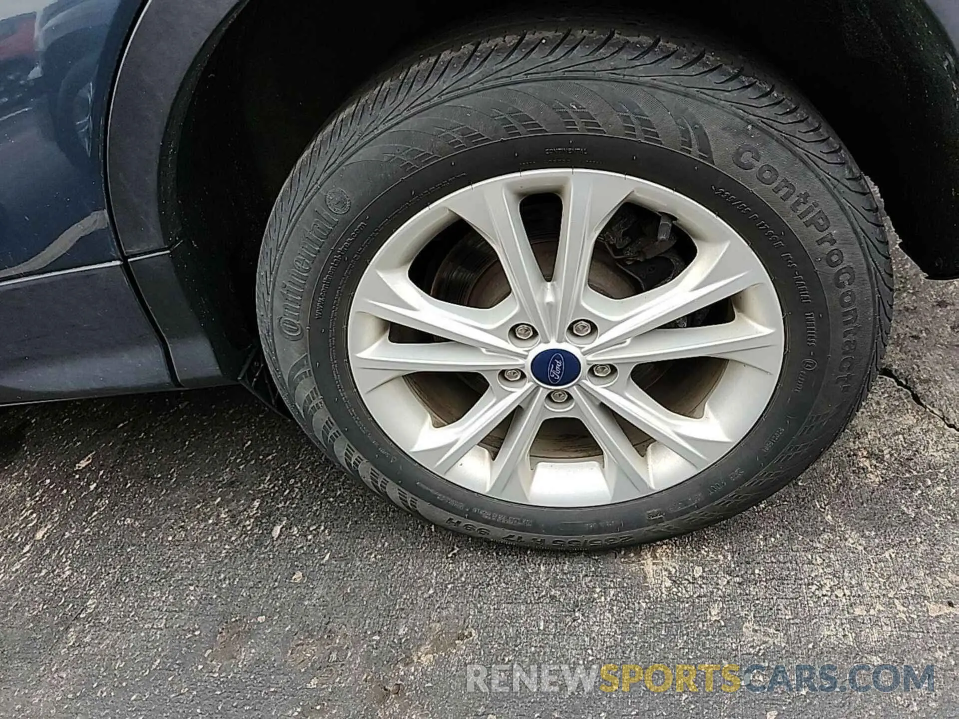 12 Photograph of a damaged car 1FMCU9HD6KUB82470 FORD ESCAPE 2019