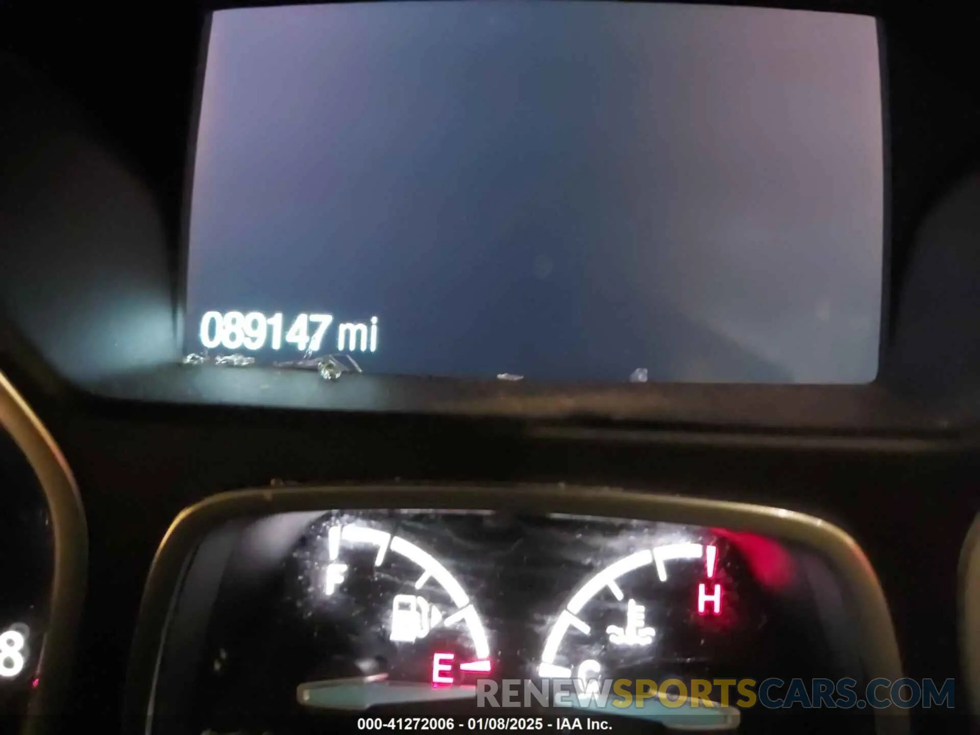 16 Photograph of a damaged car 1FMCU9HD6KUC22112 FORD ESCAPE 2019