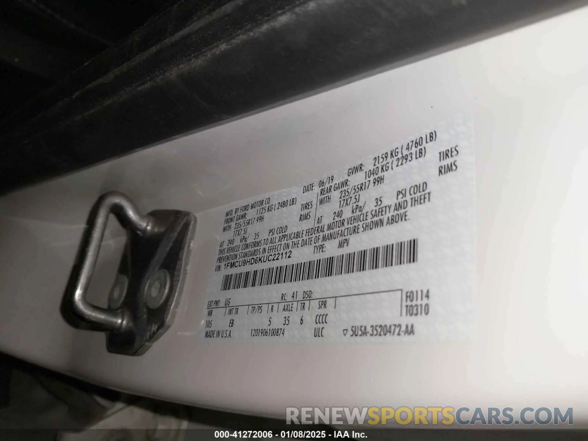 9 Photograph of a damaged car 1FMCU9HD6KUC22112 FORD ESCAPE 2019