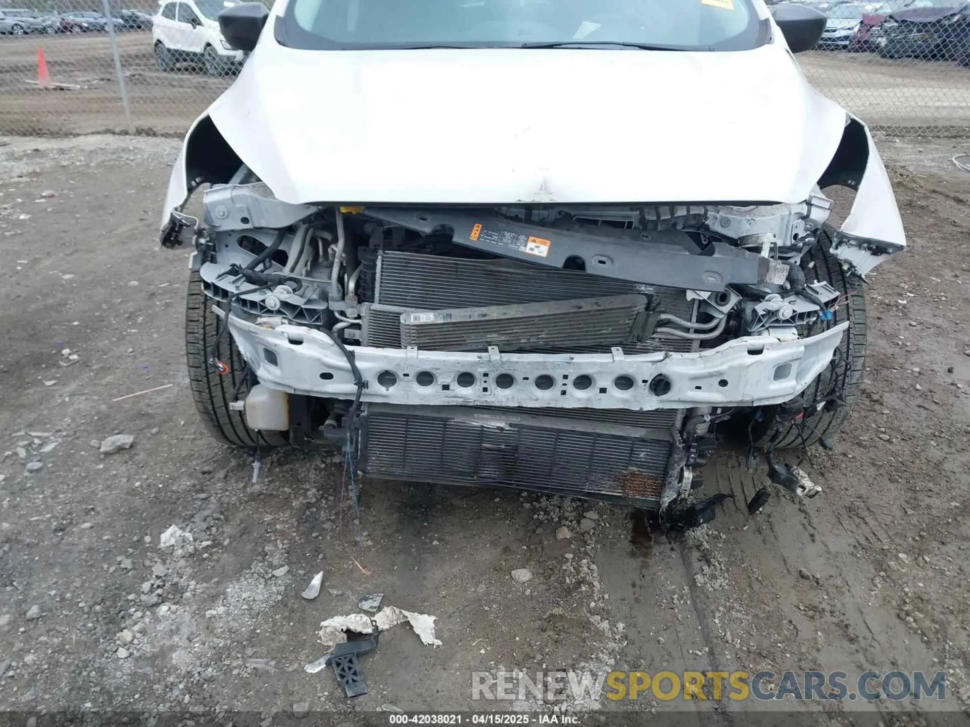 6 Photograph of a damaged car 1FMCU9HD6KUC48550 FORD ESCAPE 2019