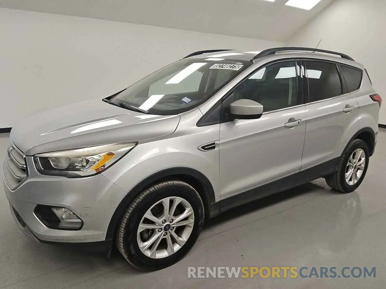 1 Photograph of a damaged car 1FMCU9HD7KUA32898 FORD ESCAPE 2019