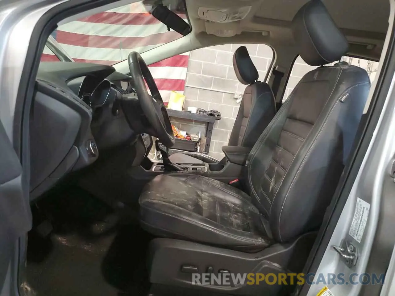 7 Photograph of a damaged car 1FMCU9HD7KUA70034 FORD ESCAPE 2019