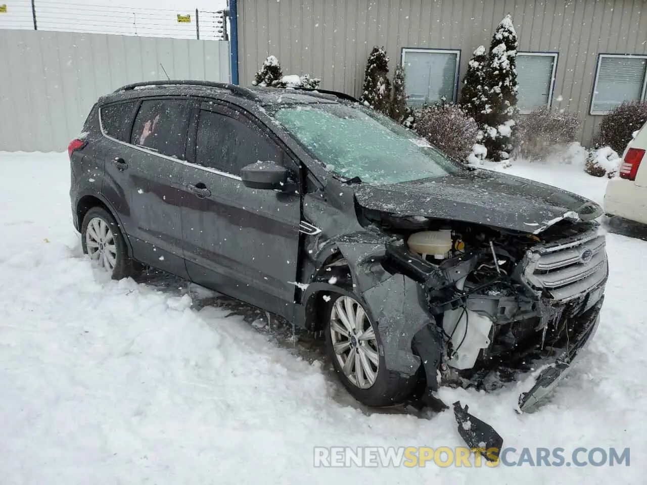 4 Photograph of a damaged car 1FMCU9HD7KUB53284 FORD ESCAPE 2019