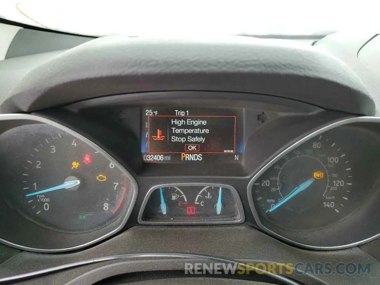 9 Photograph of a damaged car 1FMCU9HD7KUB53284 FORD ESCAPE 2019