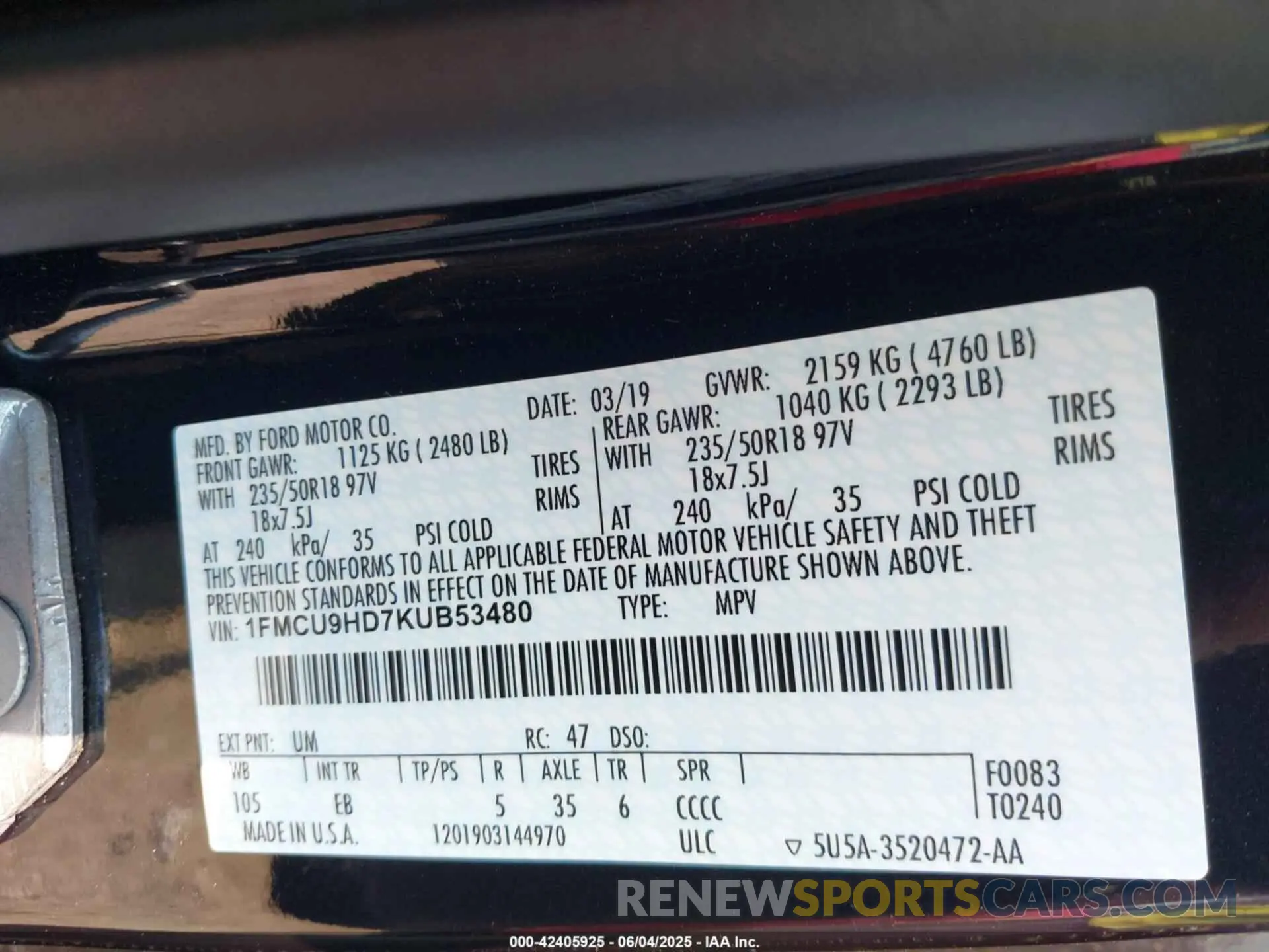 9 Photograph of a damaged car 1FMCU9HD7KUB53480 FORD ESCAPE 2019