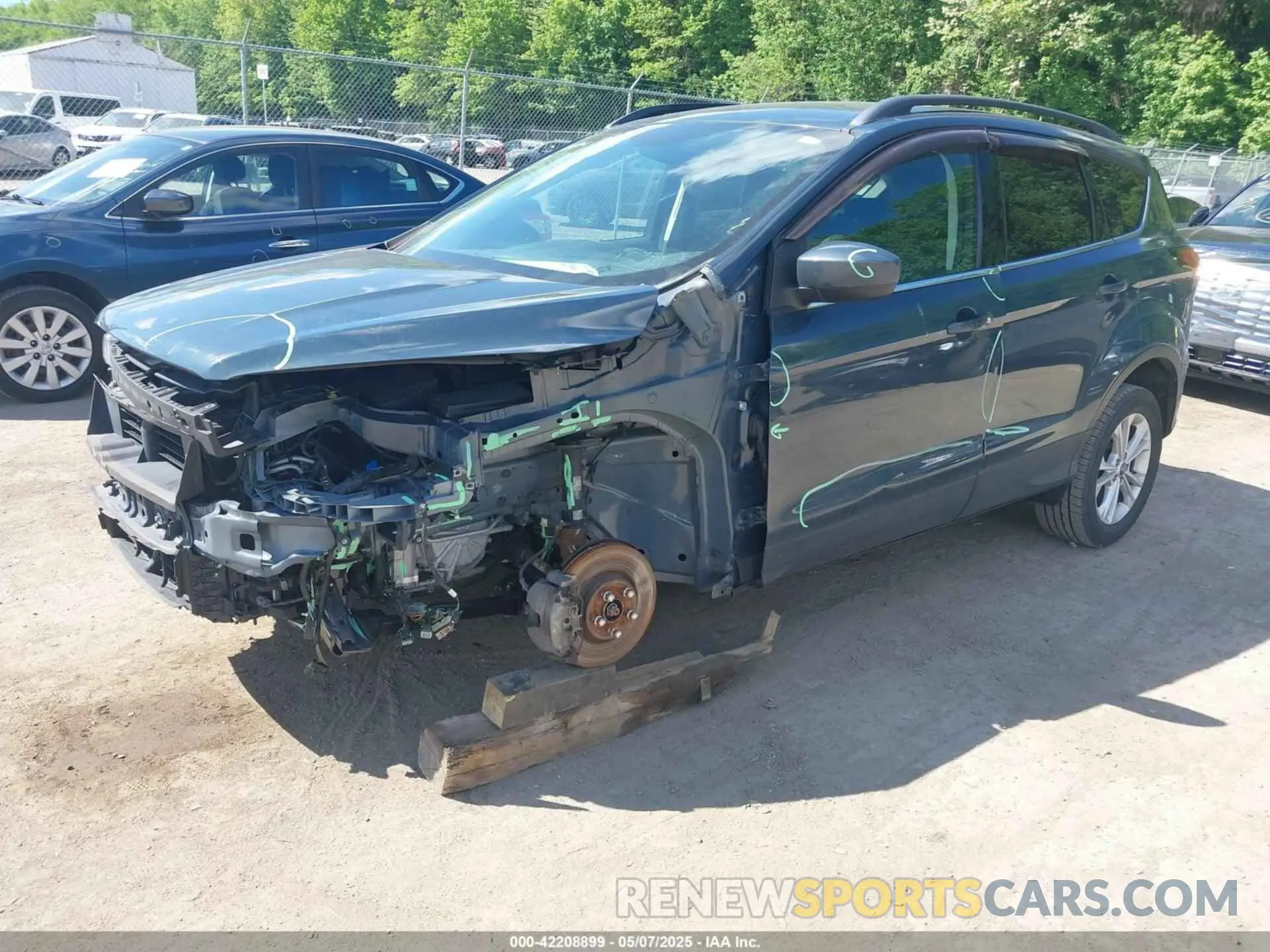 2 Photograph of a damaged car 1FMCU9HD7KUB75429 FORD ESCAPE 2019