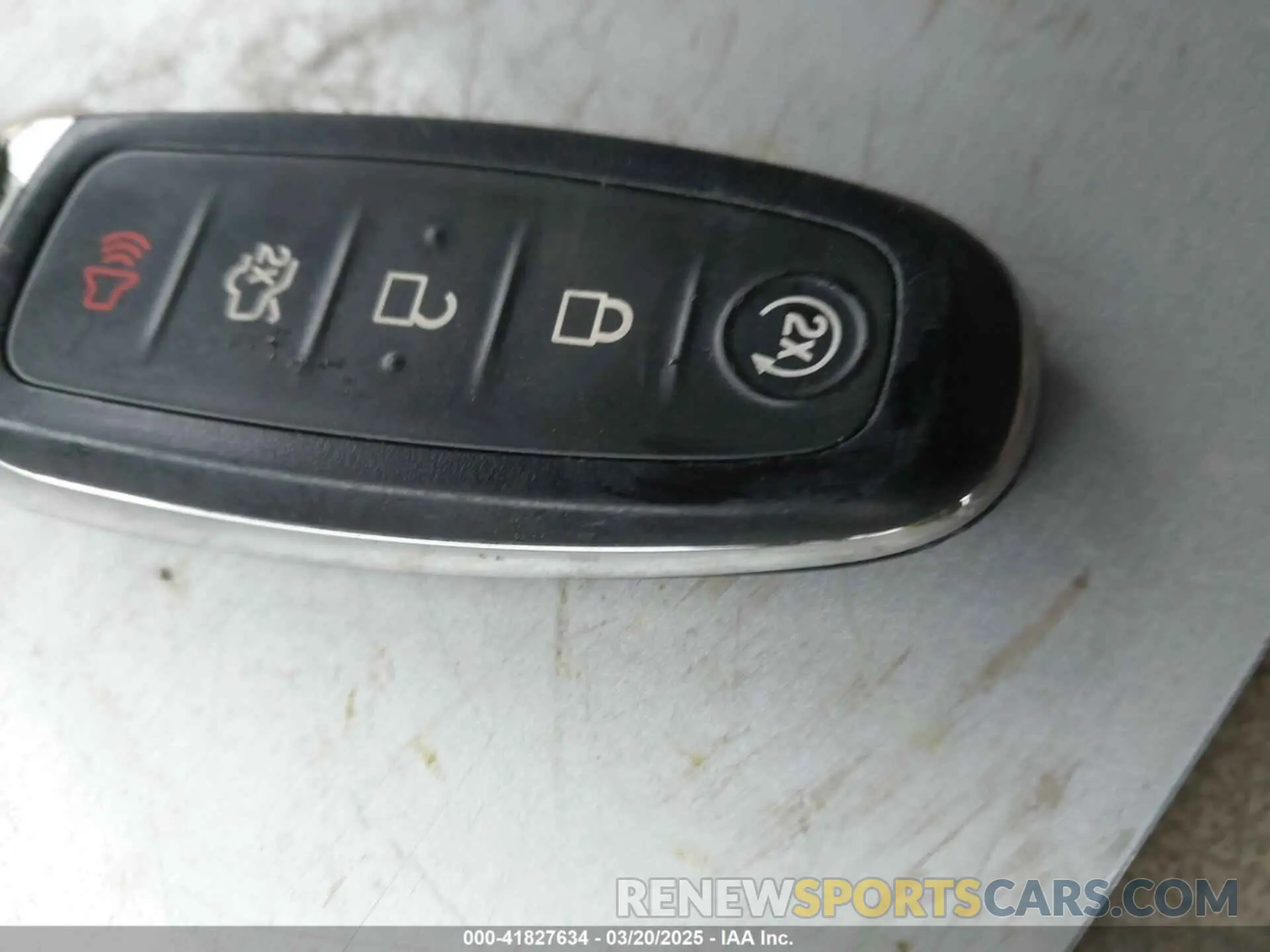 11 Photograph of a damaged car 1FMCU9HD7KUB82929 FORD ESCAPE 2019