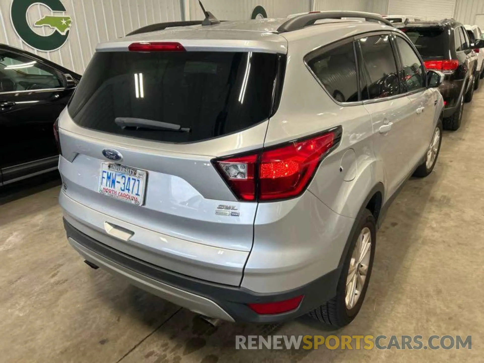 13 Photograph of a damaged car 1FMCU9HD7KUC07621 FORD ESCAPE 2019