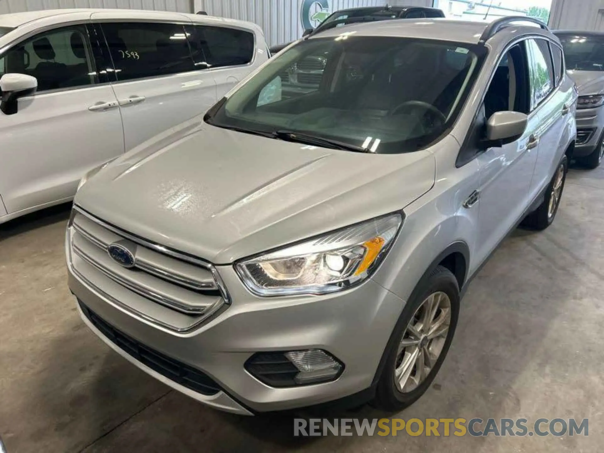 6 Photograph of a damaged car 1FMCU9HD7KUC07621 FORD ESCAPE 2019