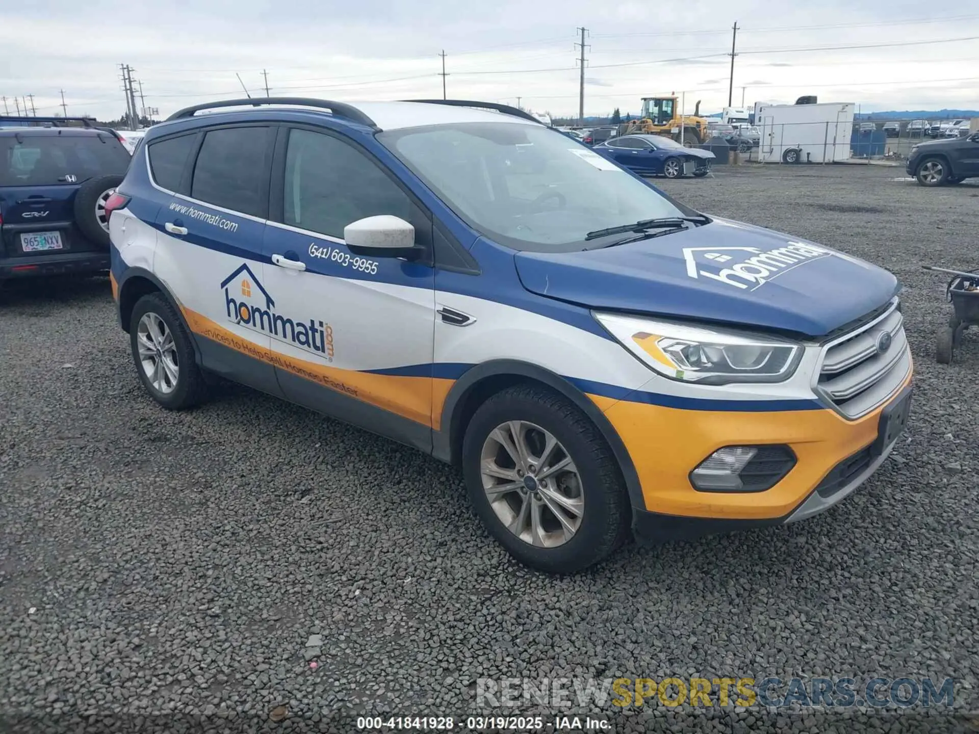 1 Photograph of a damaged car 1FMCU9HD7KUC30199 FORD ESCAPE 2019