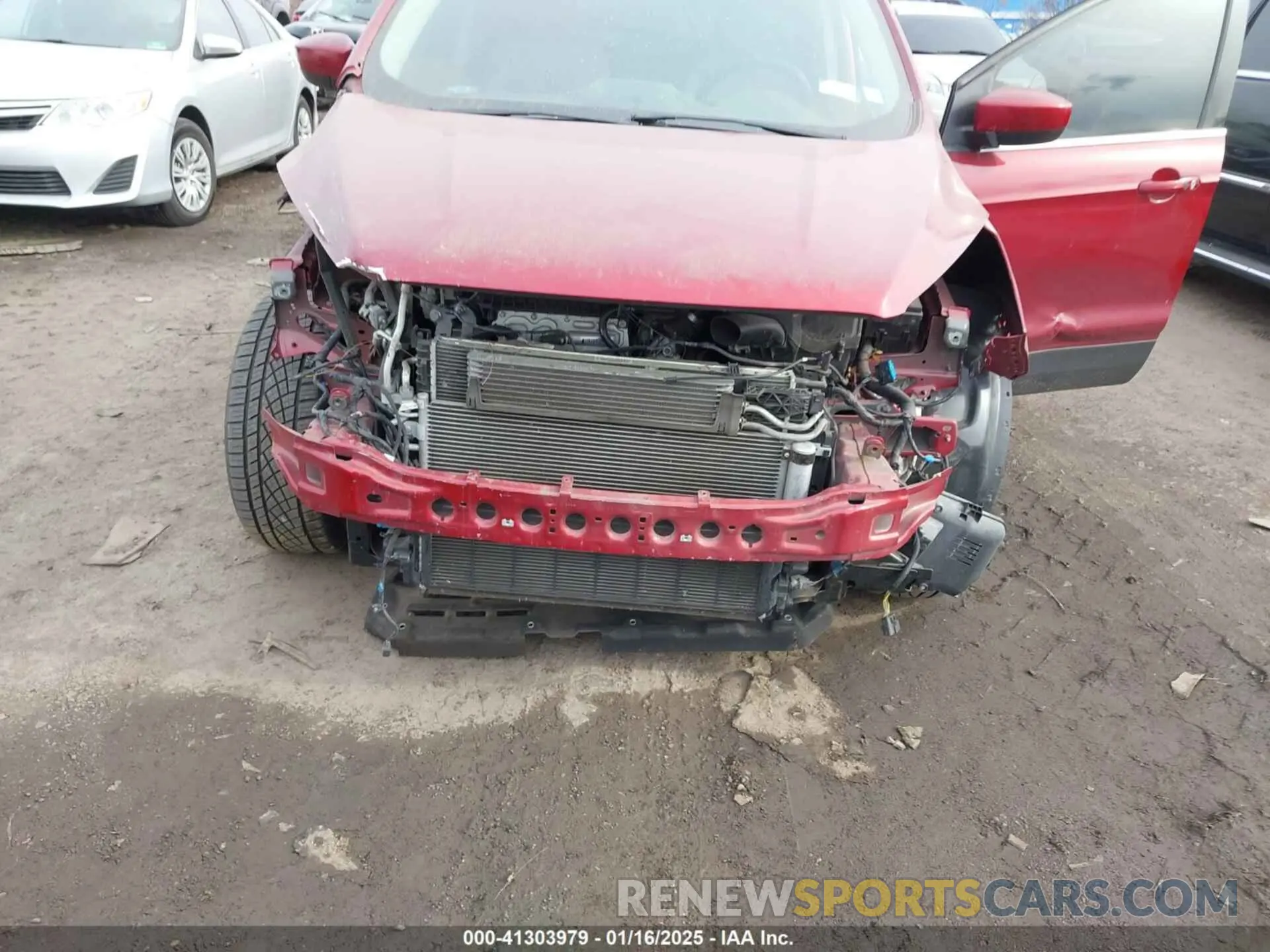 6 Photograph of a damaged car 1FMCU9HD8KUA09033 FORD ESCAPE 2019