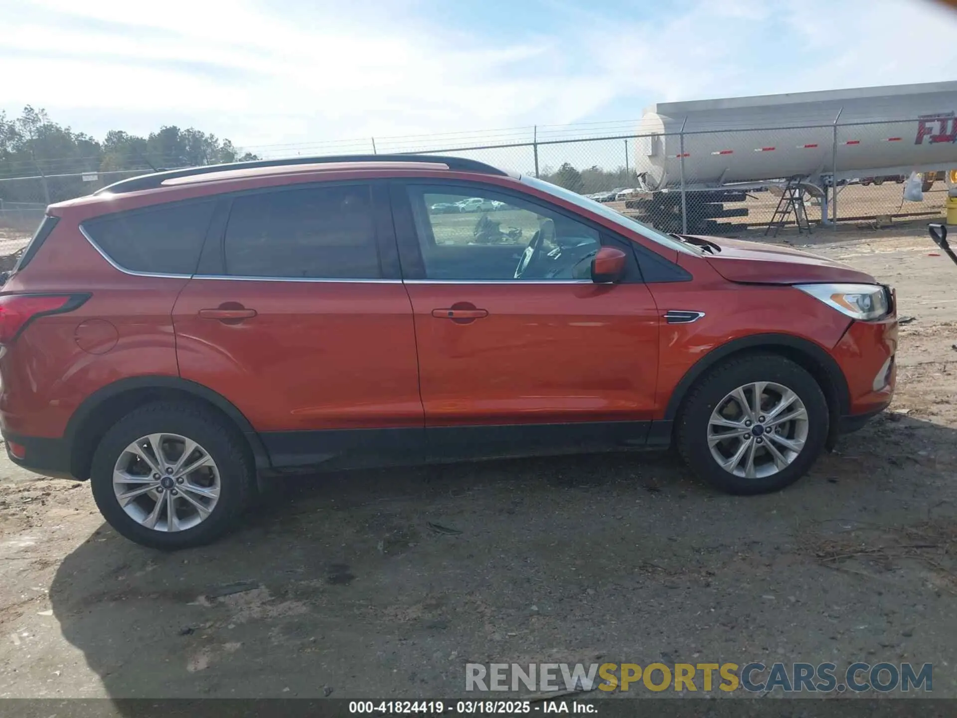 13 Photograph of a damaged car 1FMCU9HD8KUB11383 FORD ESCAPE 2019