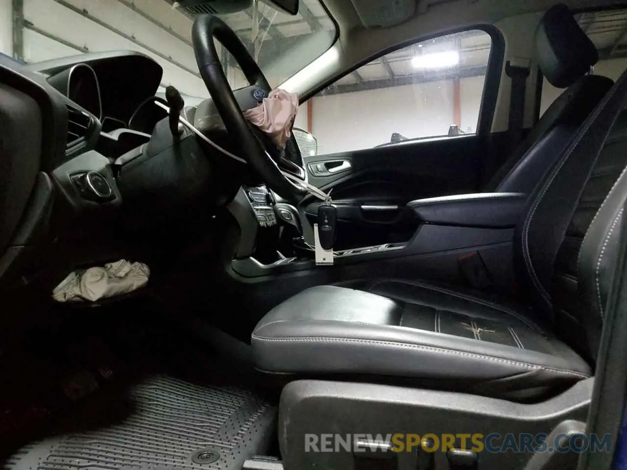 7 Photograph of a damaged car 1FMCU9HD8KUB70322 FORD ESCAPE 2019