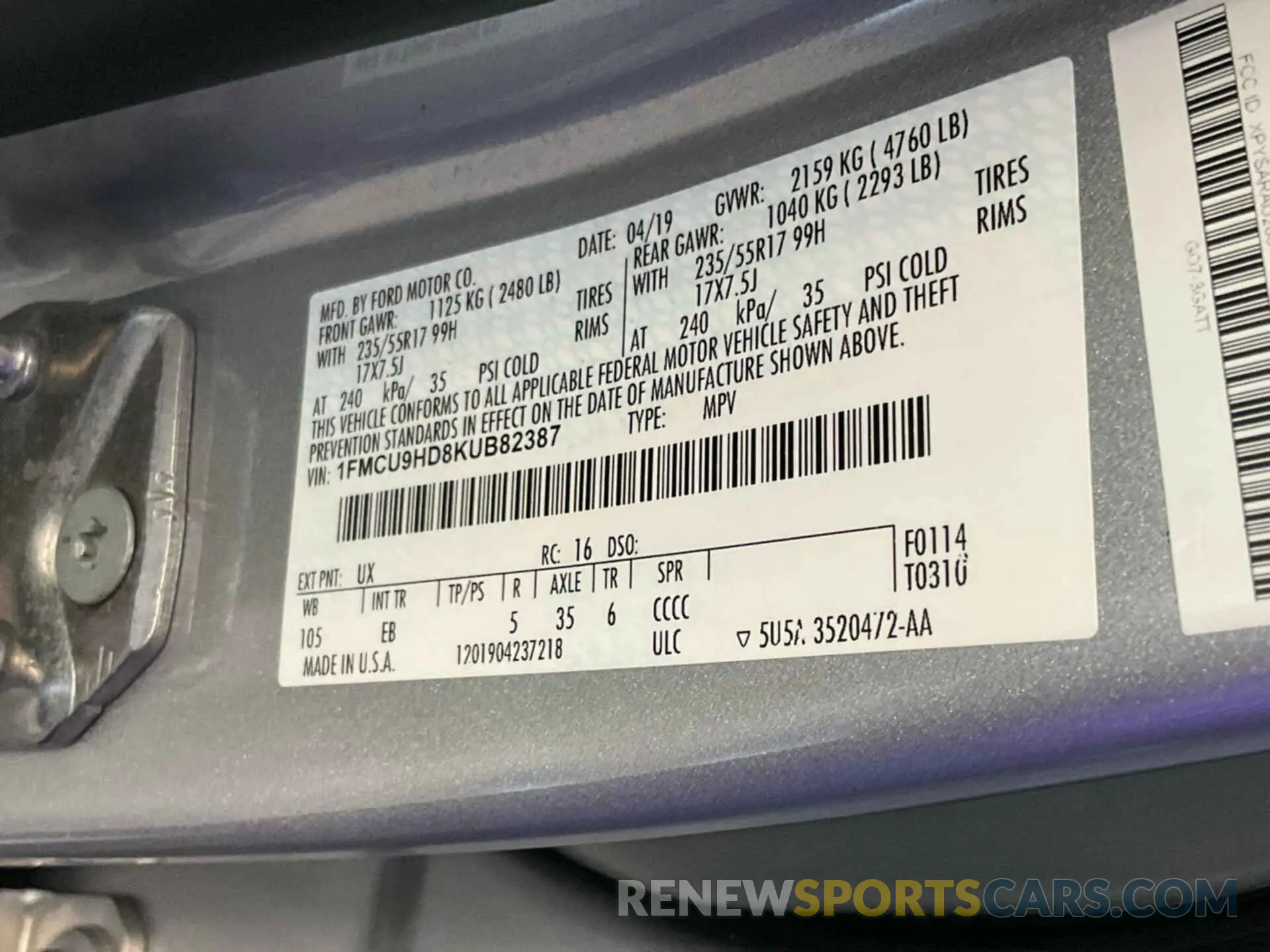 16 Photograph of a damaged car 1FMCU9HD8KUB82387 FORD ESCAPE 2019