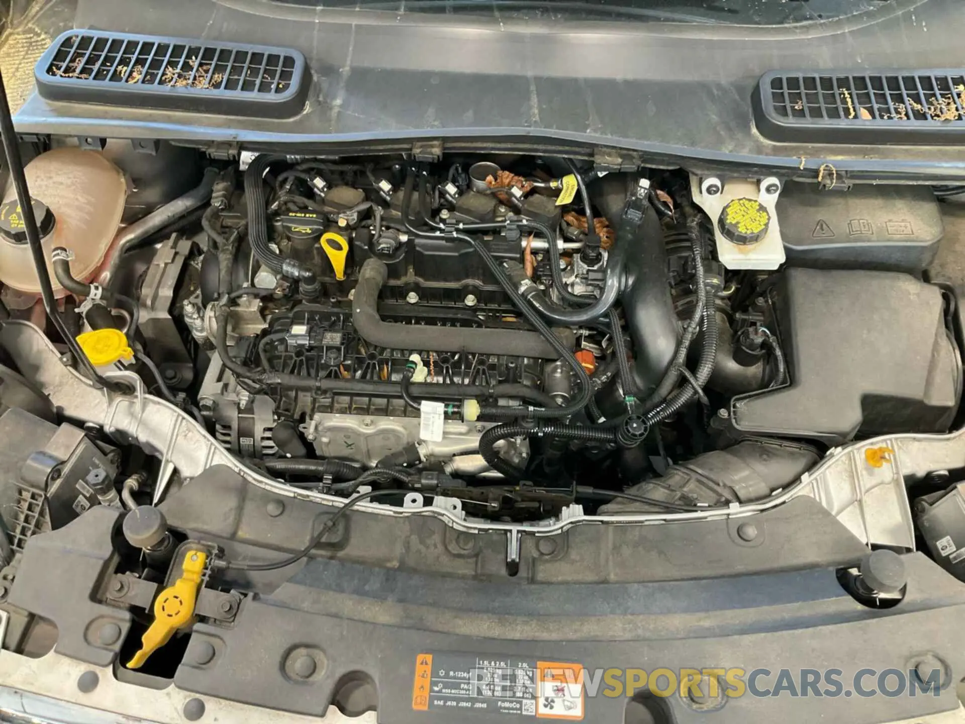 25 Photograph of a damaged car 1FMCU9HD8KUB82387 FORD ESCAPE 2019