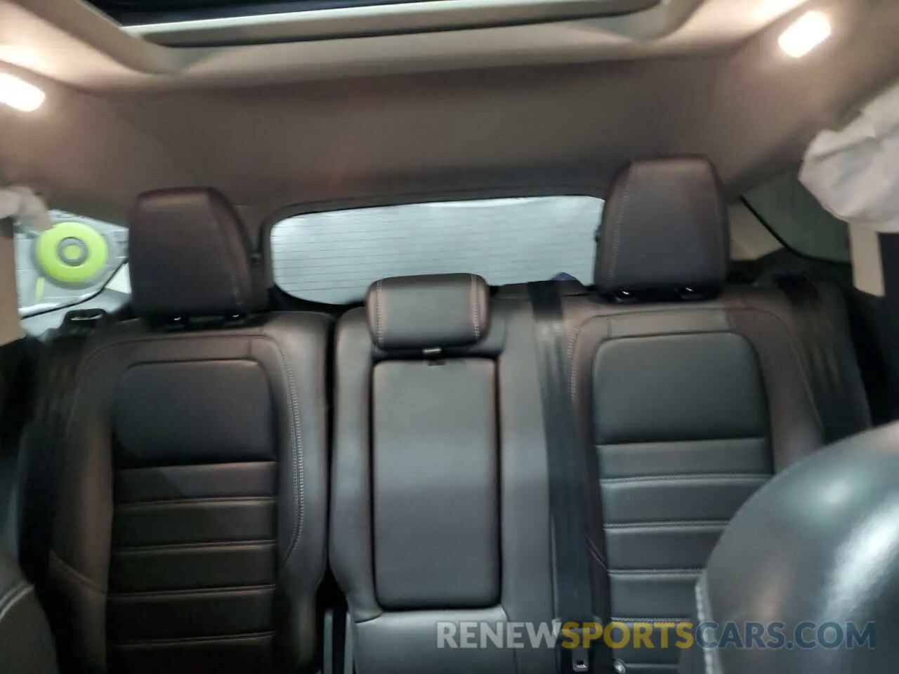 10 Photograph of a damaged car 1FMCU9HD8KUC42717 FORD ESCAPE 2019