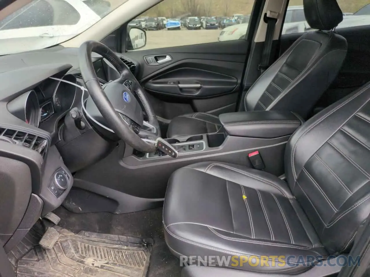 7 Photograph of a damaged car 1FMCU9HD9KUA05573 FORD ESCAPE 2019