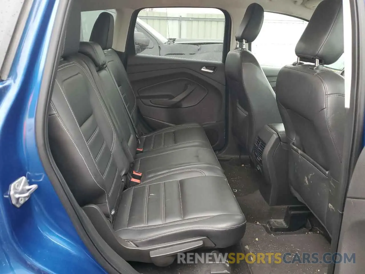 11 Photograph of a damaged car 1FMCU9HD9KUA31400 FORD ESCAPE 2019