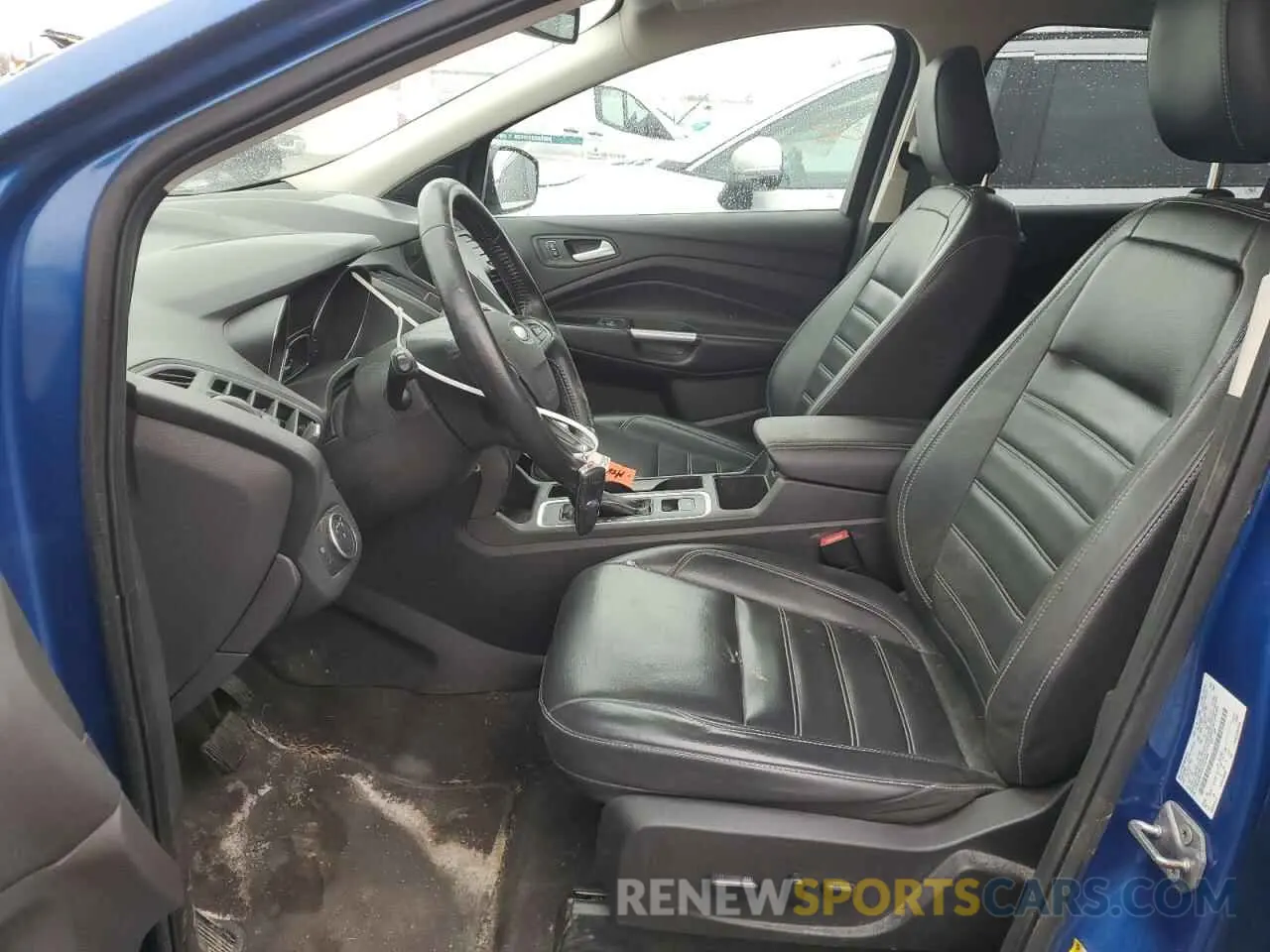 7 Photograph of a damaged car 1FMCU9HD9KUA31400 FORD ESCAPE 2019