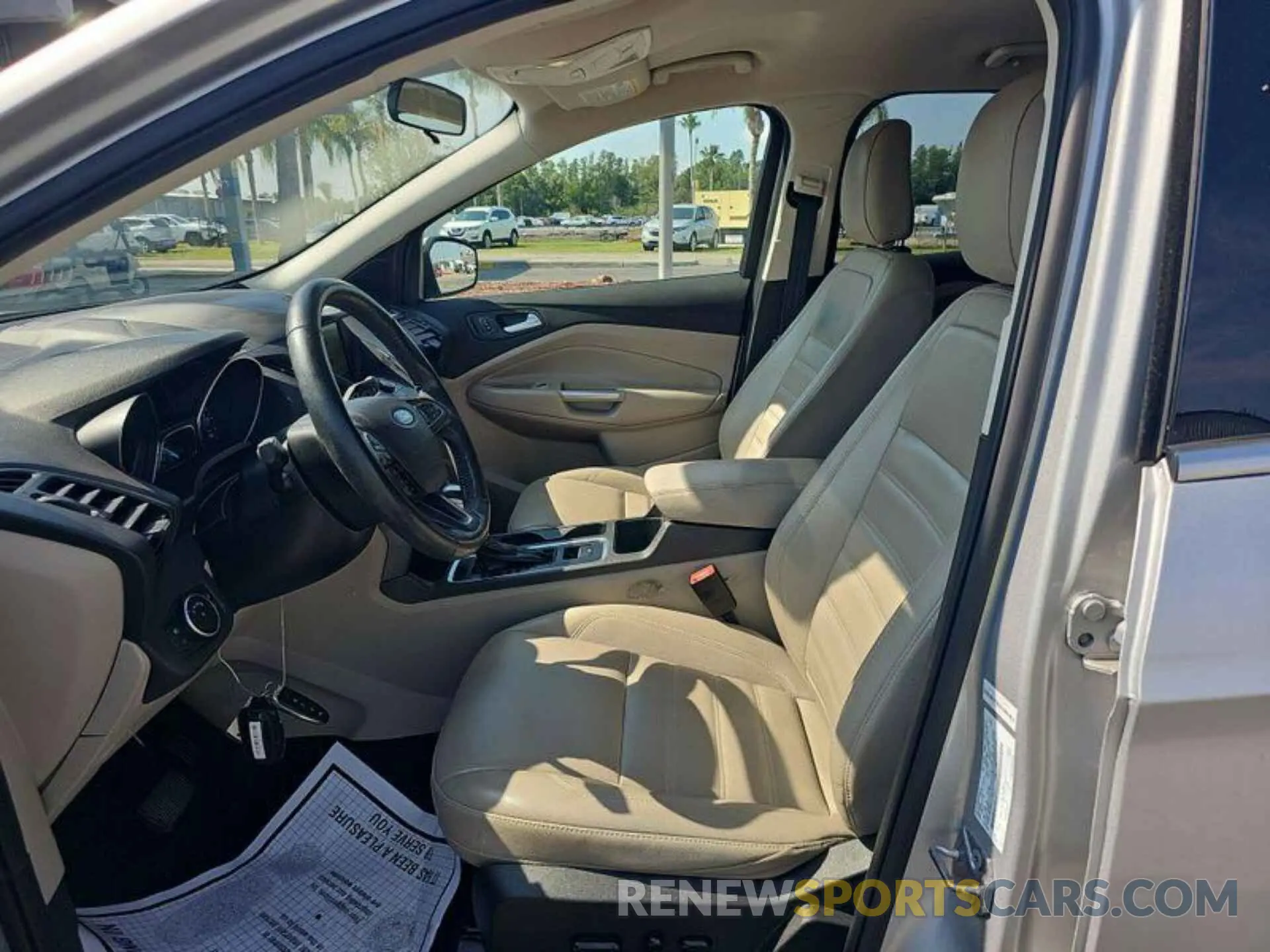 15 Photograph of a damaged car 1FMCU9HD9KUA65577 FORD ESCAPE 2019