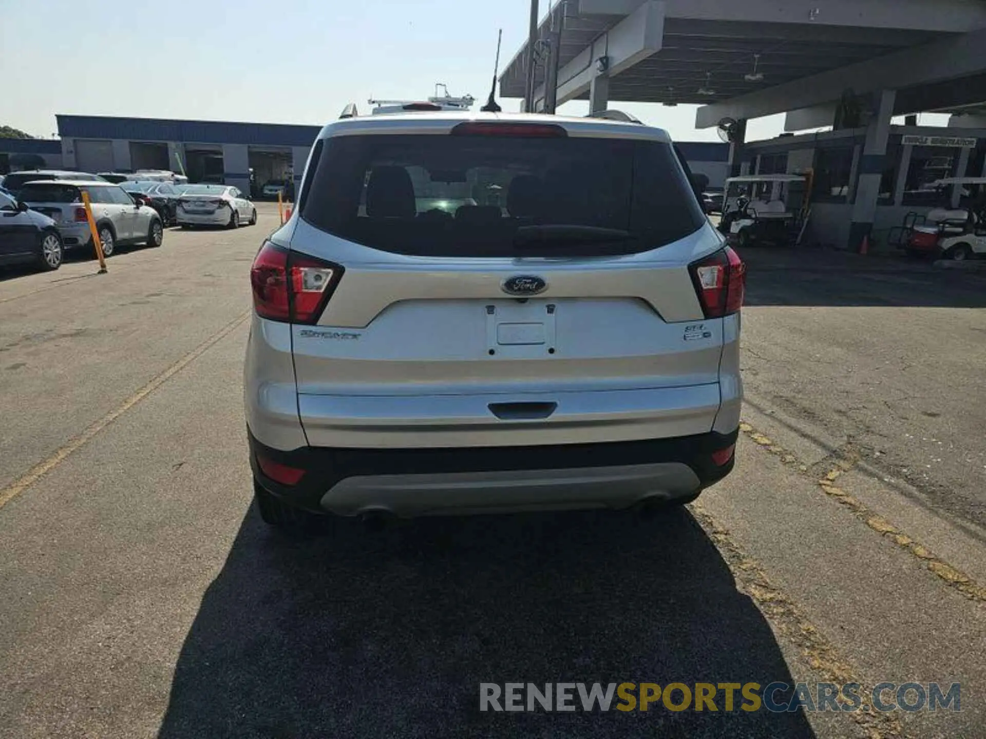 3 Photograph of a damaged car 1FMCU9HD9KUA65577 FORD ESCAPE 2019