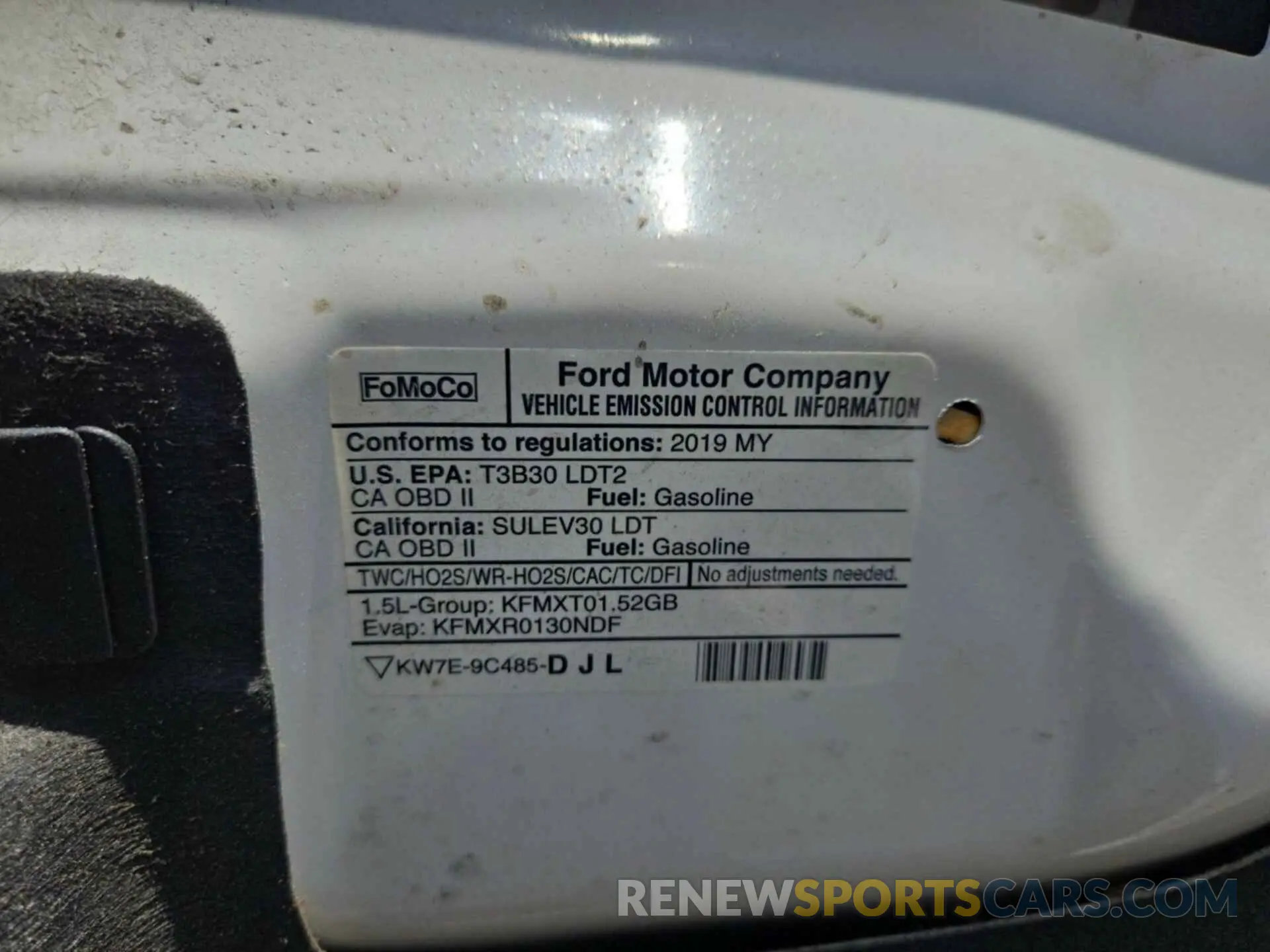 25 Photograph of a damaged car 1FMCU9HD9KUB65677 FORD ESCAPE 2019