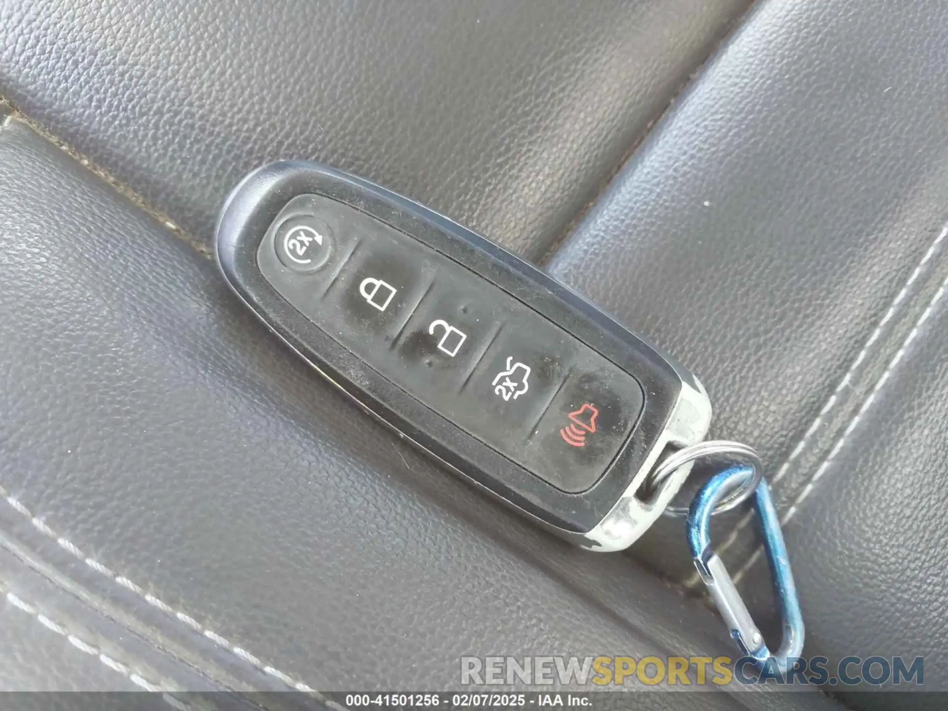 11 Photograph of a damaged car 1FMCU9HD9KUC01755 FORD ESCAPE 2019